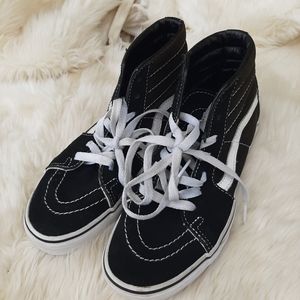 Van KIDS Black Suede sneakers sz 3.5